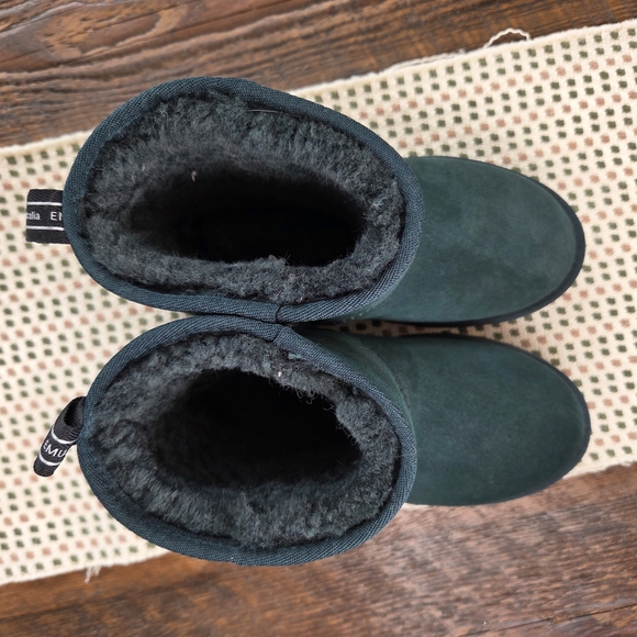 EMU AUSTRALIA Emerald Green Sheepskin Boots - Picture 7 of 7